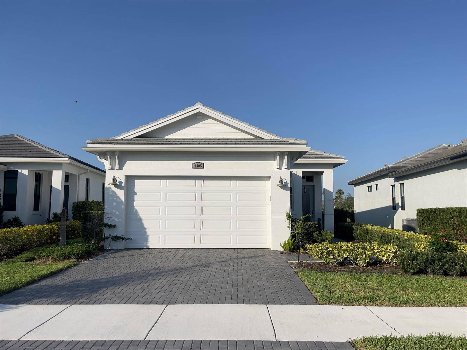 9405 SW PepoliPort St. Lucie - picture