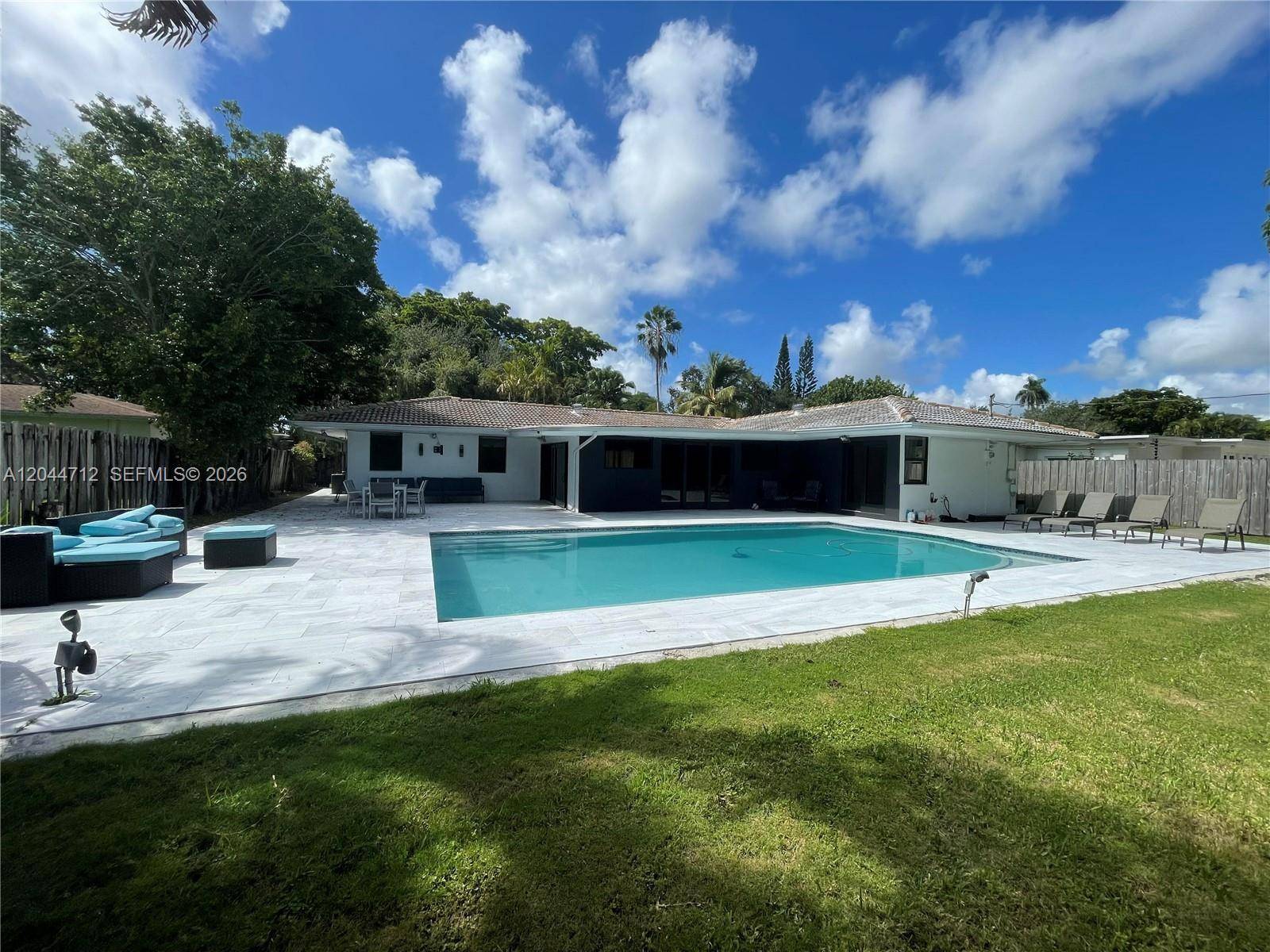 2115 Alamanda DrNorth Miami - picture