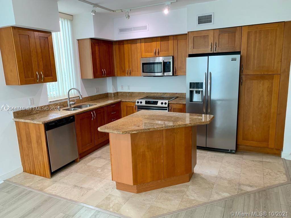 1755 E Hallandale Beach BlvdHallandale Beach - Apartments-Annual,Condo condo unit 1907E - picture