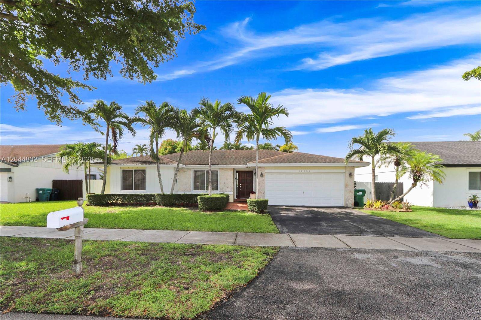 12730 SW 119th StMiami - picture