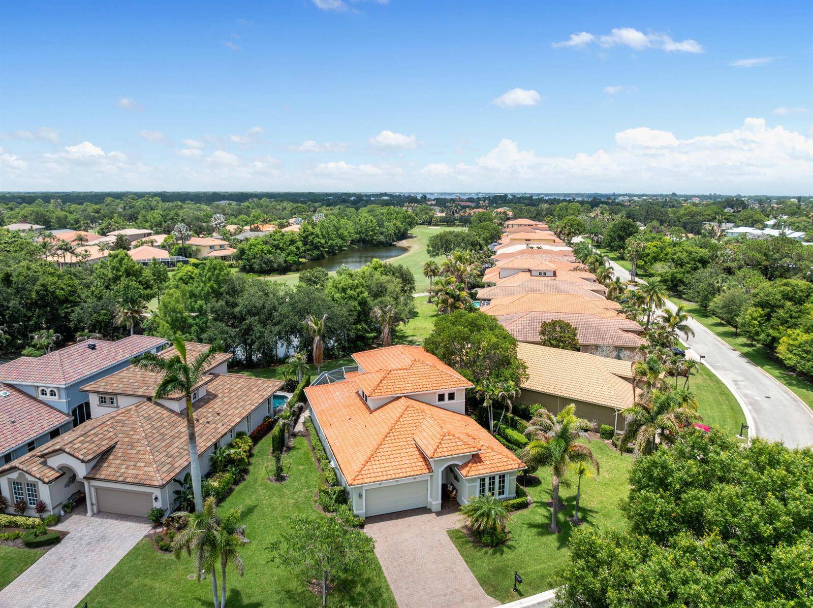910 SW Palm CovePalm City - picture