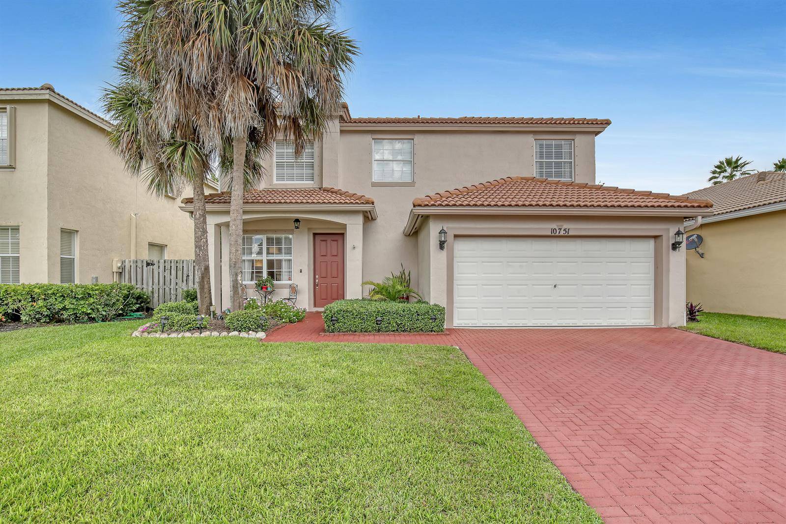 10751 Oak BendWellington - picture