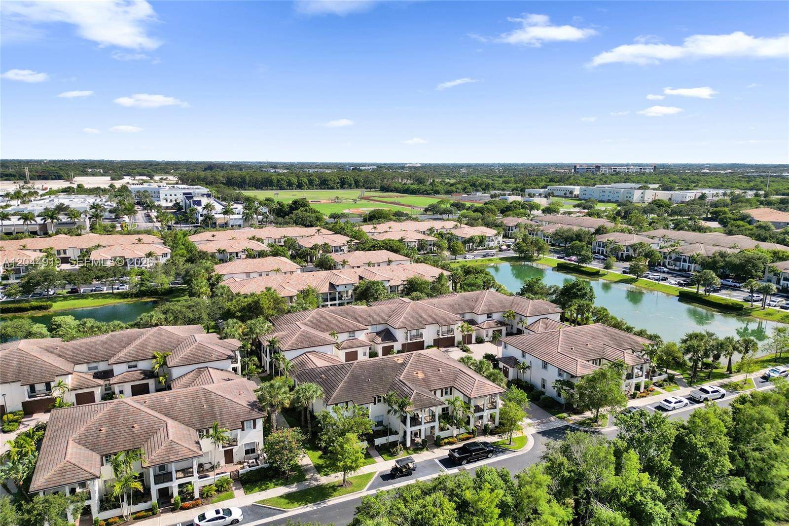 4760 Mimosa PlCoconut Creek - PALOMA LAKES condo unit 1015 - picture