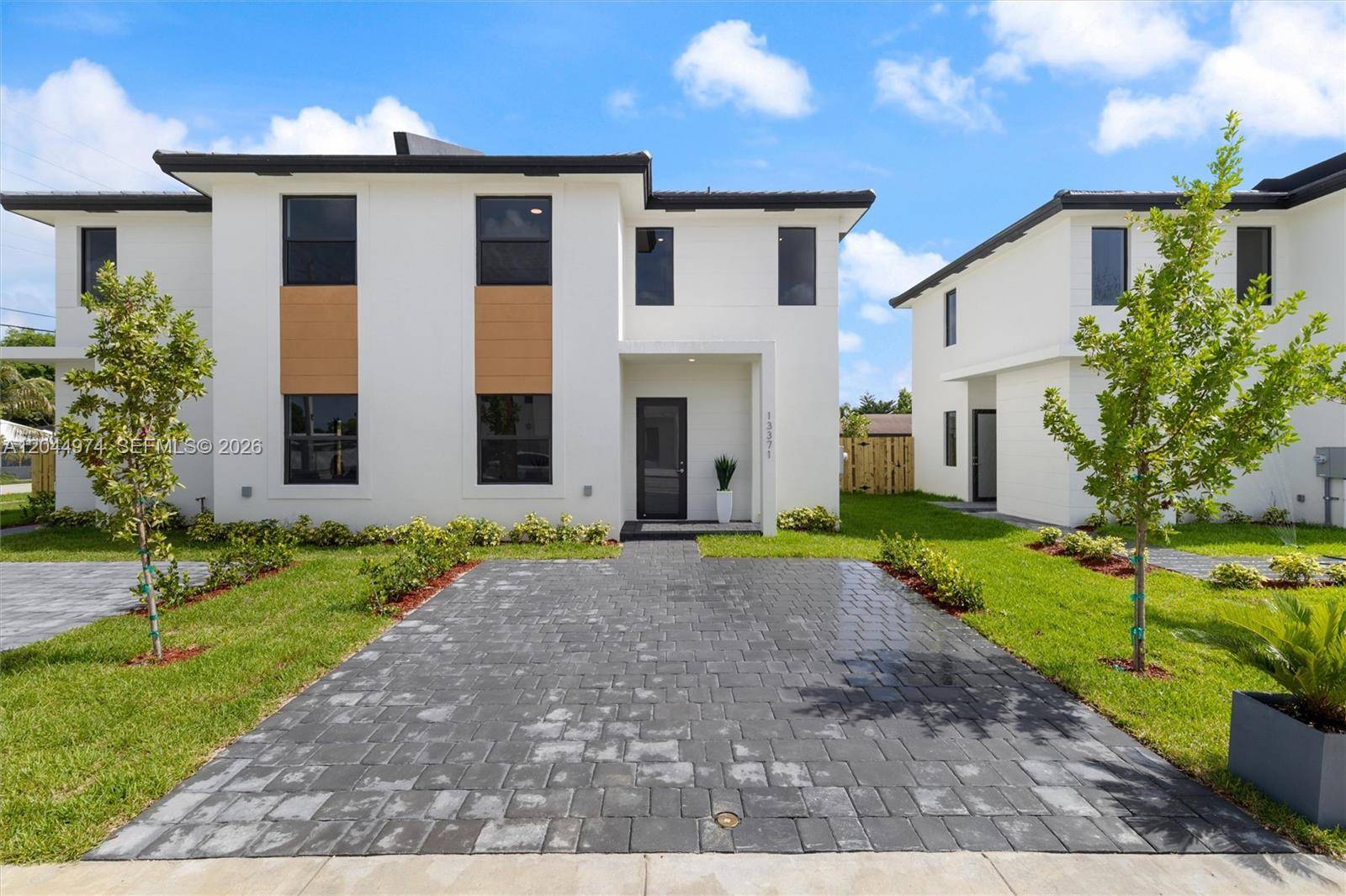 13349 SW 265th TerrHomestead - picture