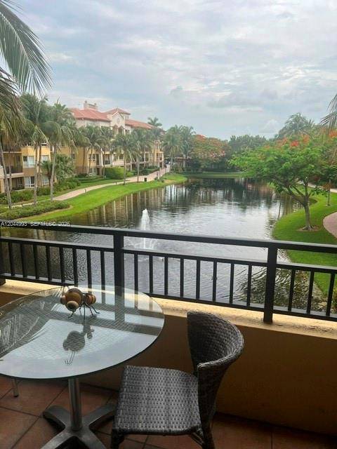 16102 Emerald Estates DrWeston - Condo 1-4 Stories,Condo condo unit 235 - picture