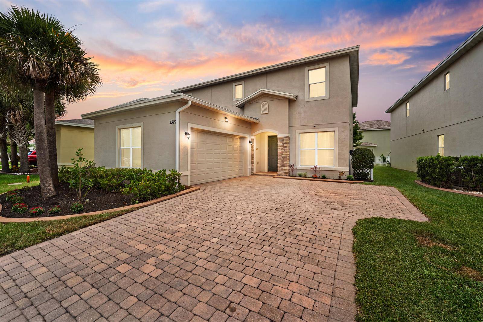1327 NW LeonardoPort St. Lucie - picture