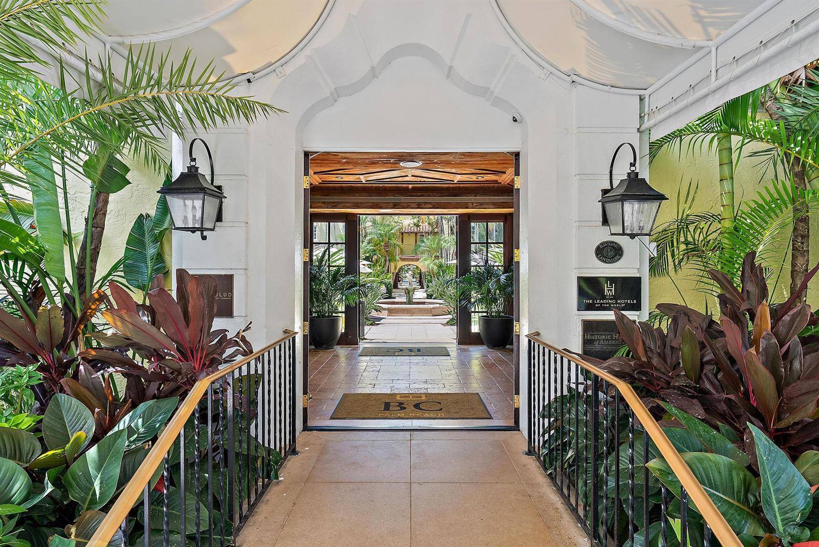 301 AustralianPalm Beach - BRAZILIAN COURT HOTEL AND condo unit 301 - picture
