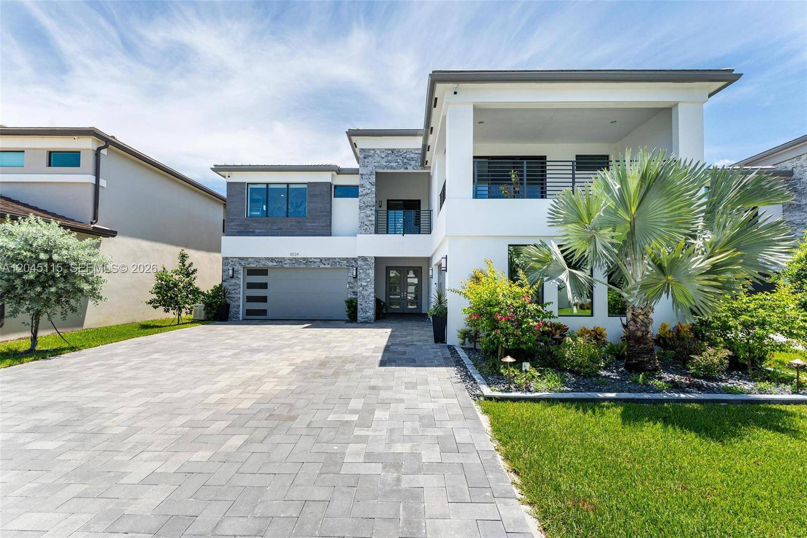8524 Shoreacres StBoca Raton - picture