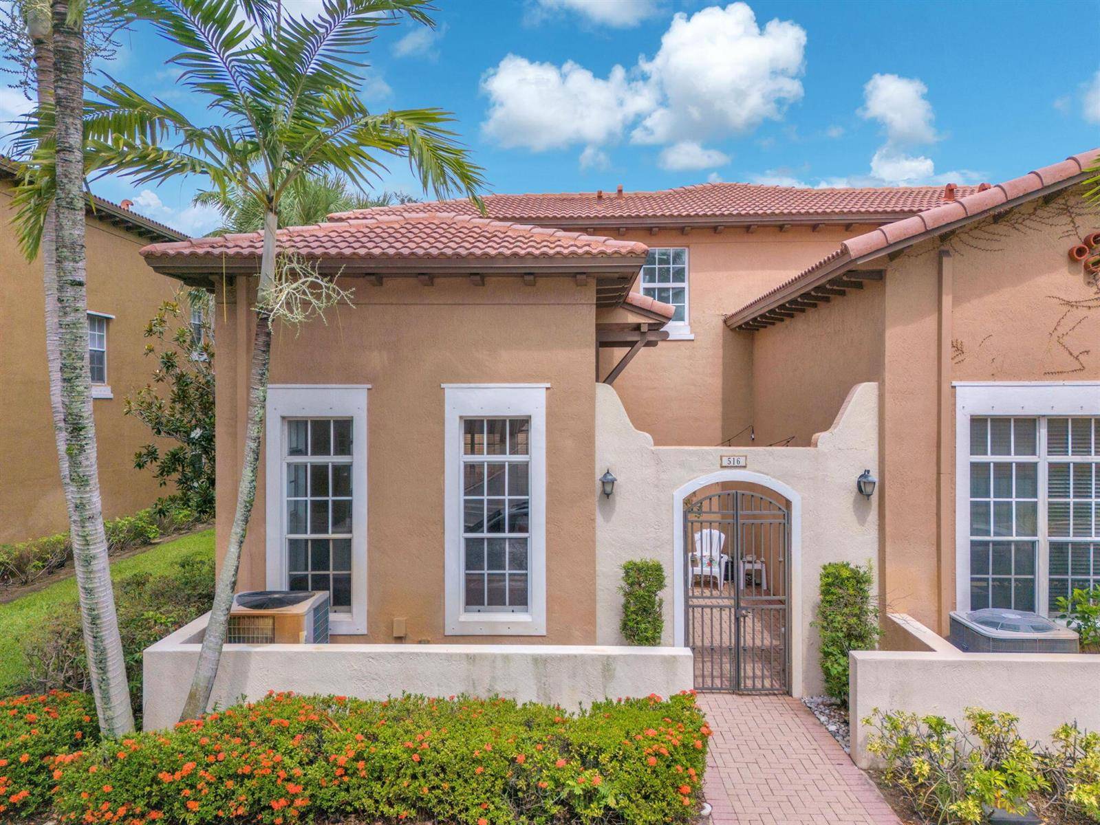 516 SW 147thPembroke Pines - MEADOW PINES condo unit 4-43 - picture