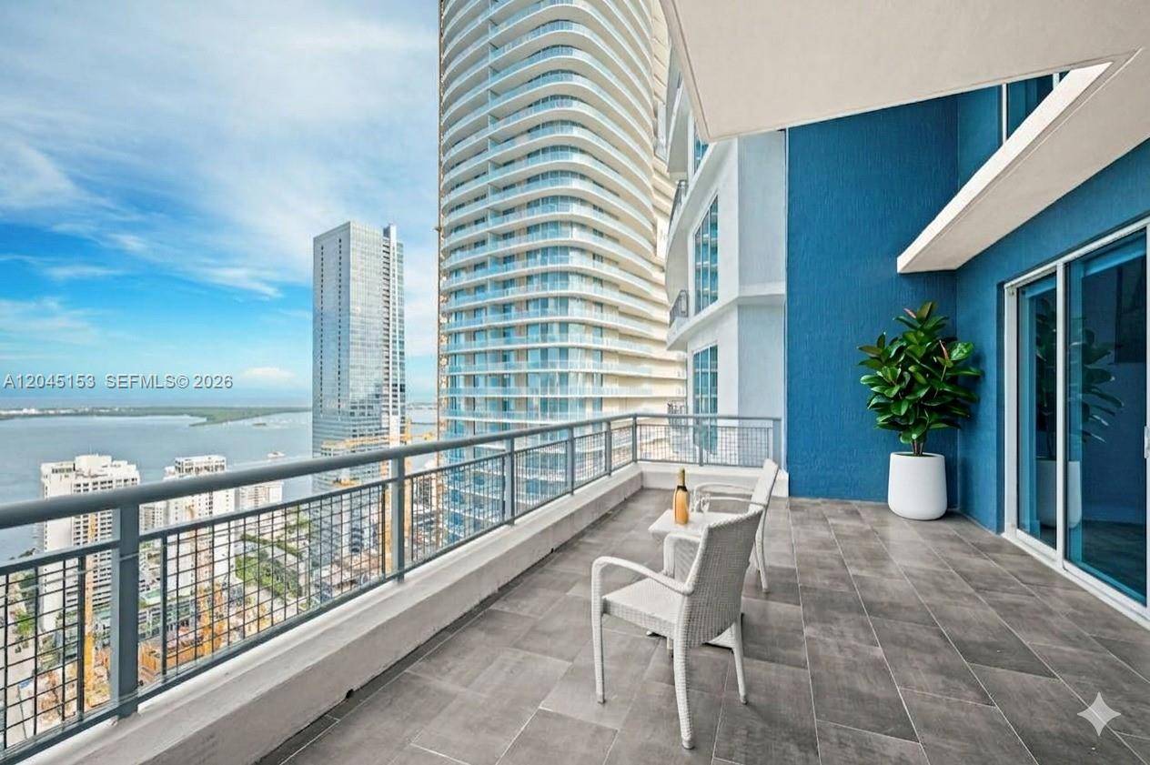 60 SW 13th StMiami - INFINITY AT BRICKELL COND condo unit 4002 - picture