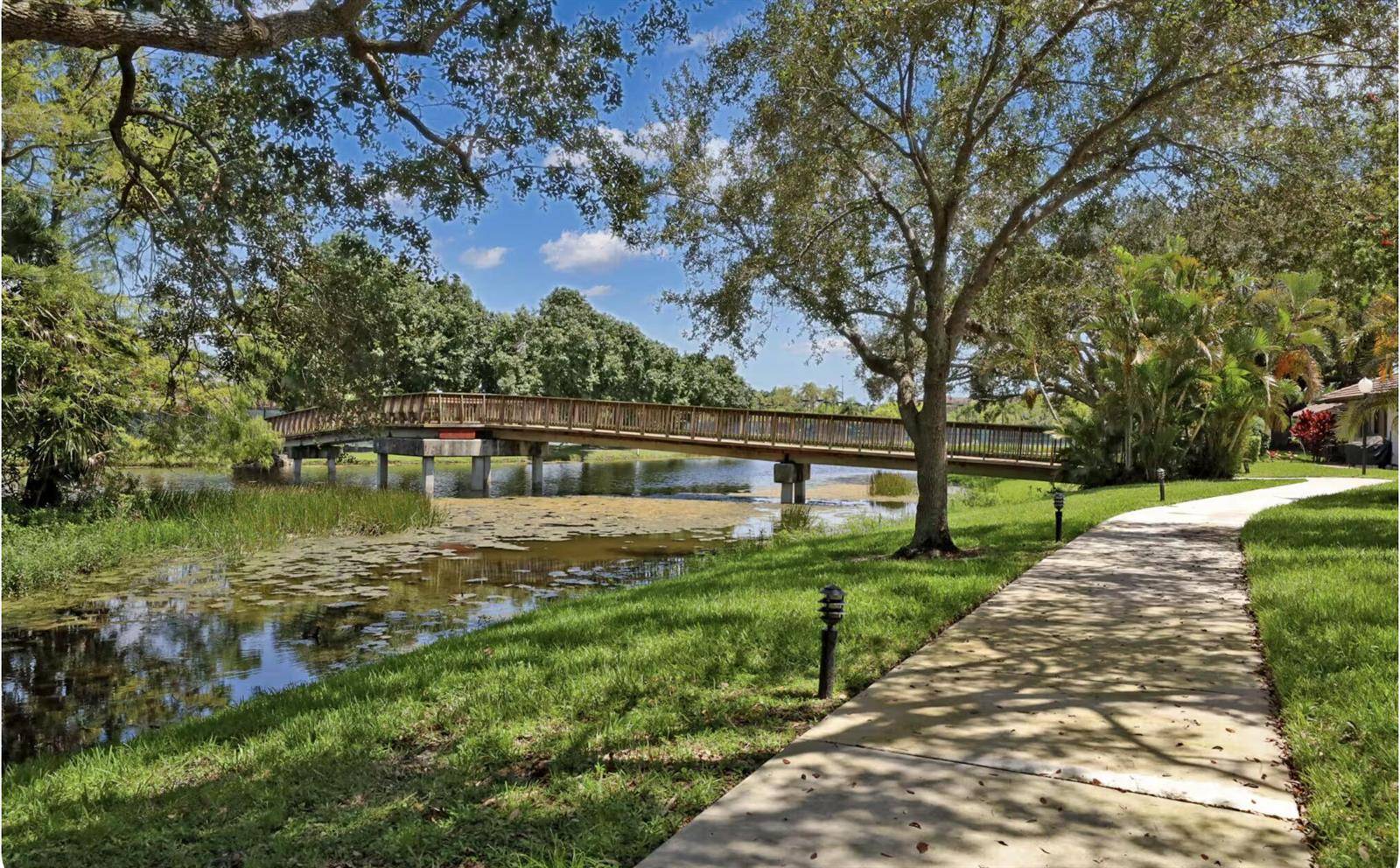 227 ClubPalm Beach Gardens - picture