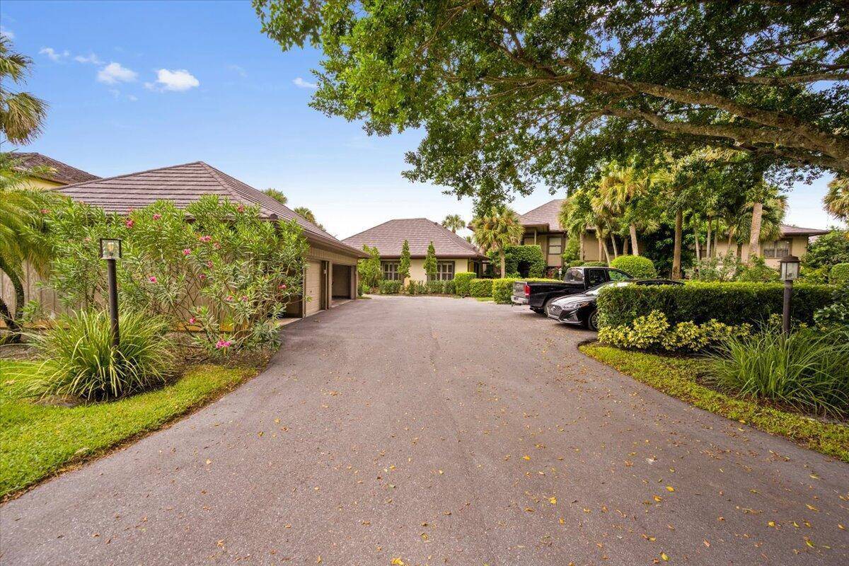 2835 Polo IslandWellington - Condo condo unit H202 - picture