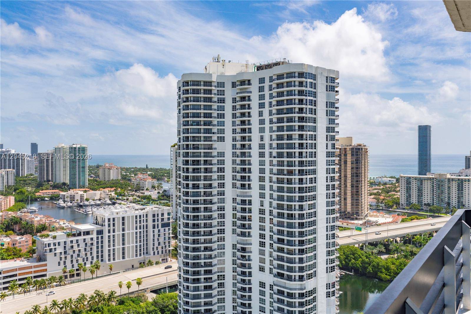 3530 Mystic Pointe DrAventura - Condo/Co-Op/Annual,Condo condo unit 3206 - picture