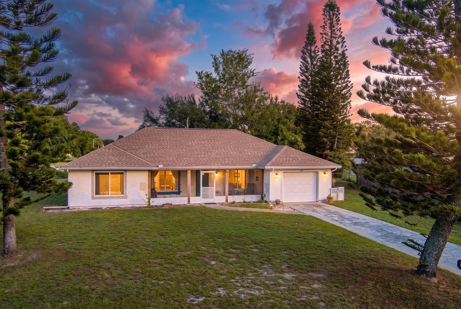 3120 SW LandalePort St. Lucie - picture