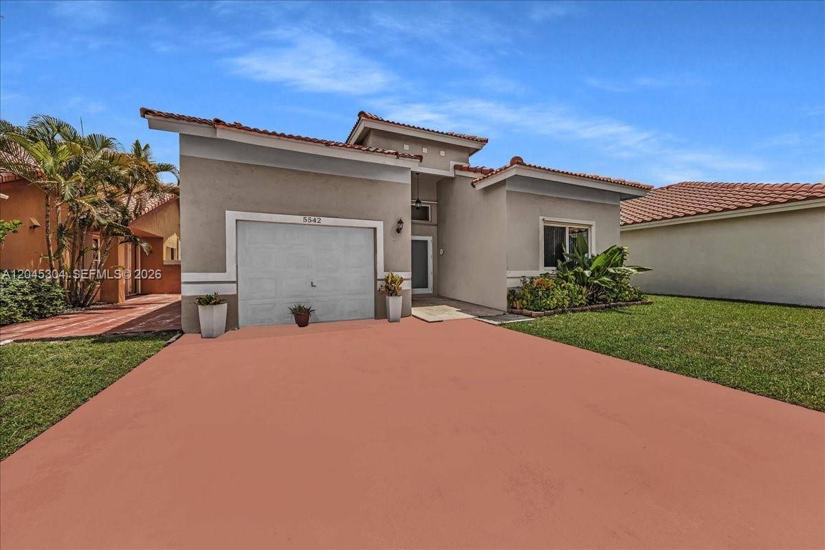 5542 NW 190th LnMiami Gardens - picture