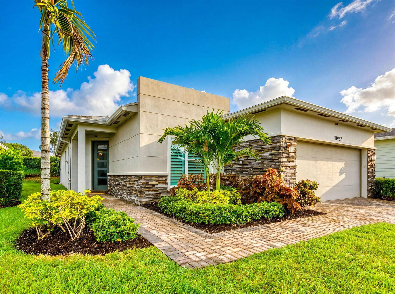 11957 SW LyraPort St. Lucie - picture