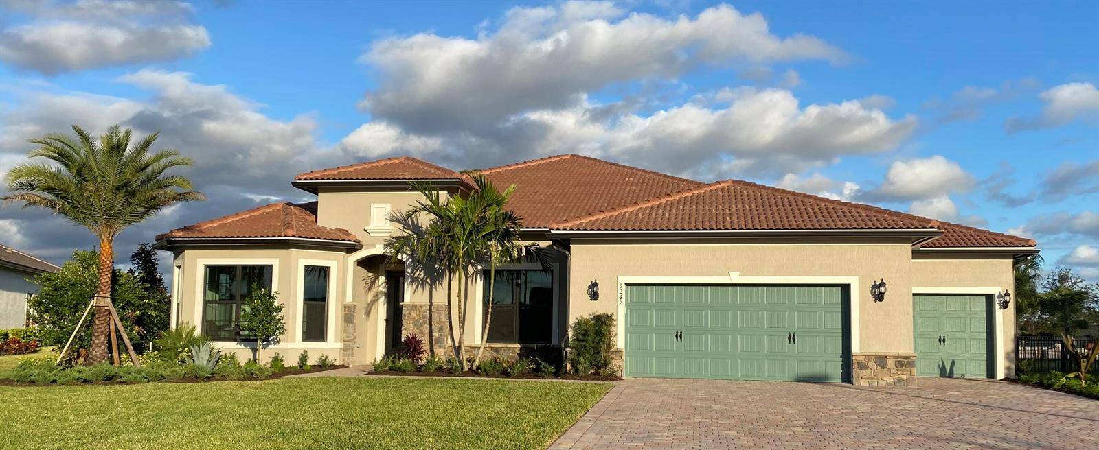 9242 BalsamoPalm Beach Gardens - picture