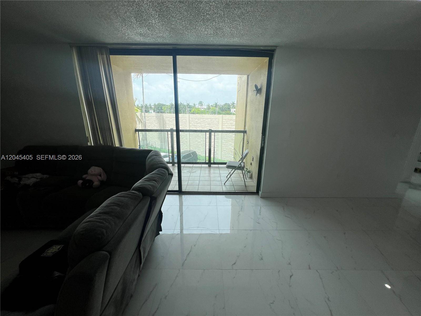 11750 SW 18th StMiami - INTERNATIONAL PARK I COND condo unit 319-1 - picture