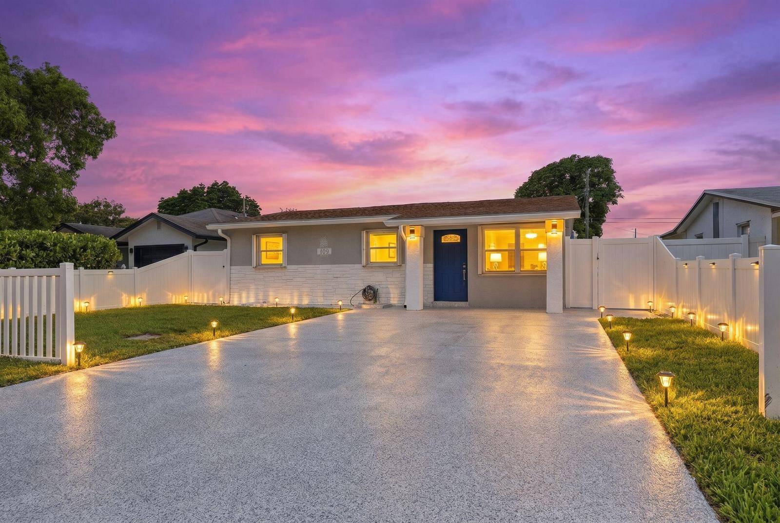 128 NW 10thDelray Beach - picture