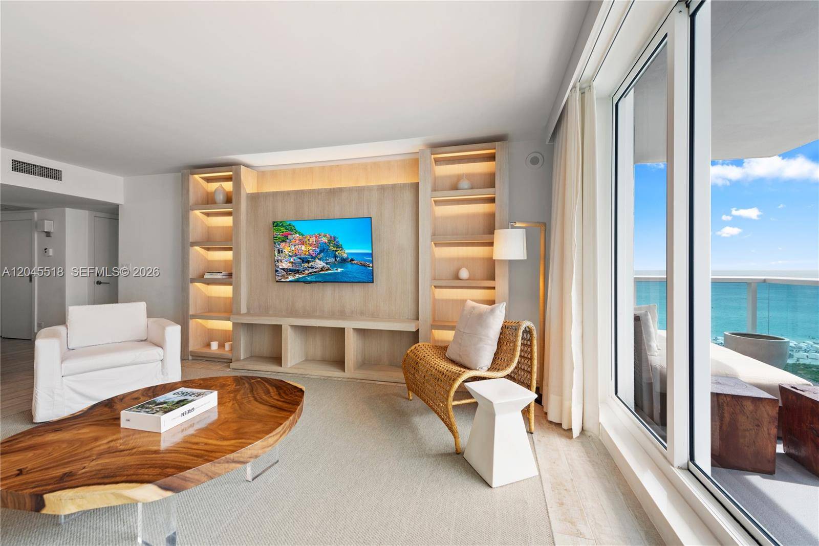 102 24th StMiami Beach - Condo/Co-Op/Seasonal,Condo condo unit 1110 - picture