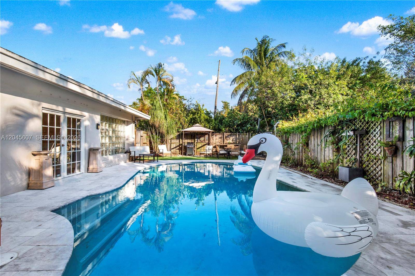 1600 SW 10th StFort Lauderdale - picture