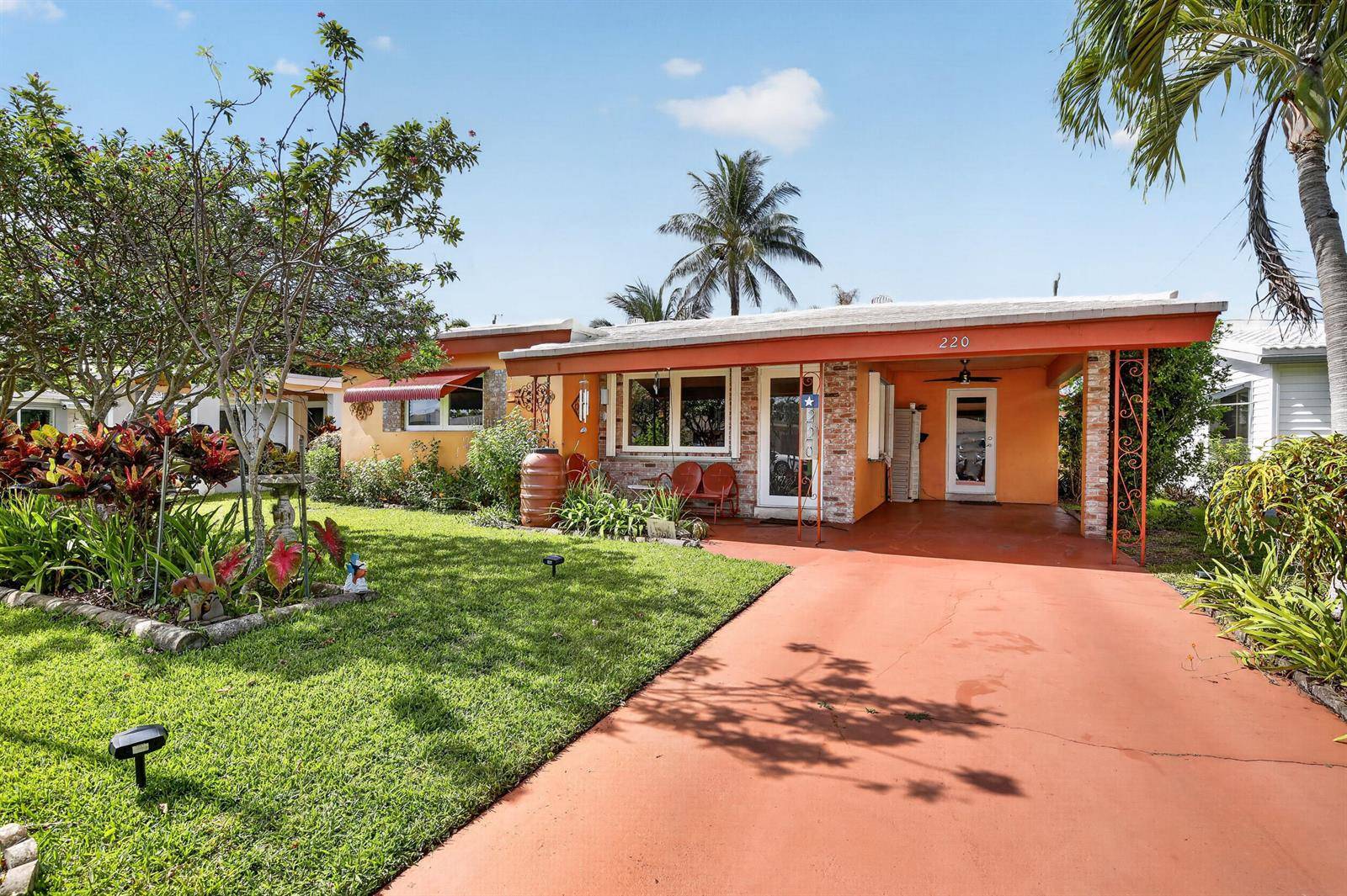 220 NW 48thOakland Park - picture
