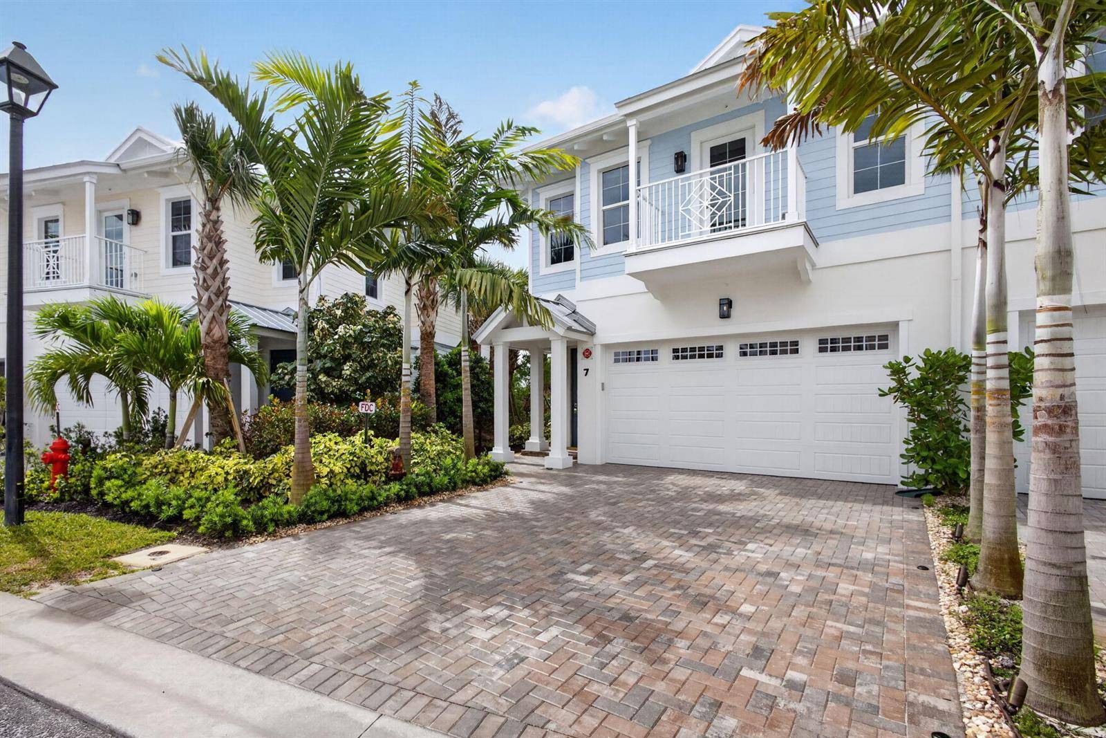 130 Water PointeJupiter - Water Pointe condo unit 7 - picture