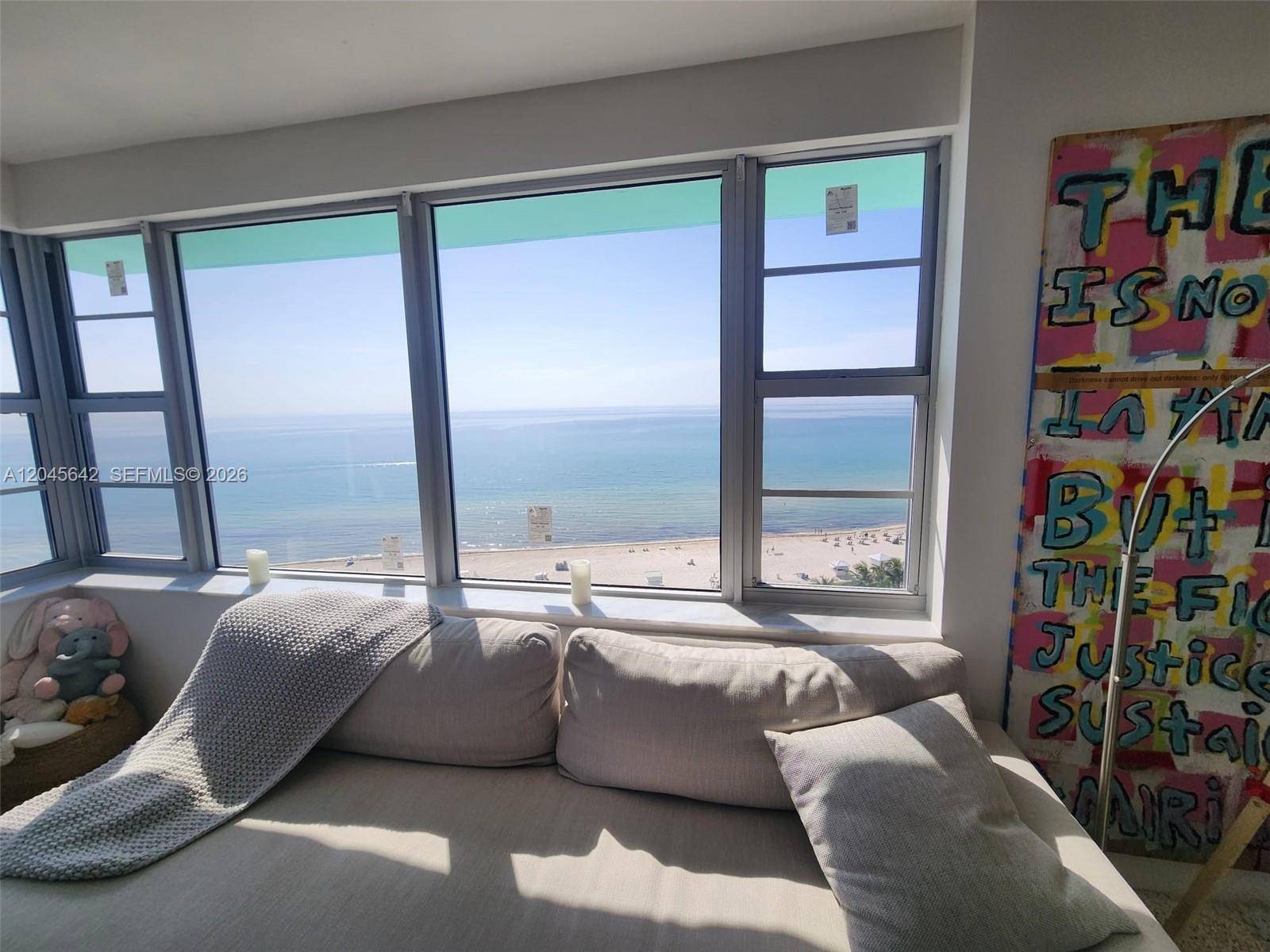 5255 Collins AveMiami Beach - Condo 5+ Stories,Condo condo unit 12E - picture