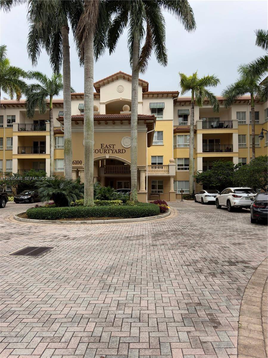 16100 Emerald Estates DrWeston - Condo/Co-Op/Annual,Condo condo unit 281 - picture