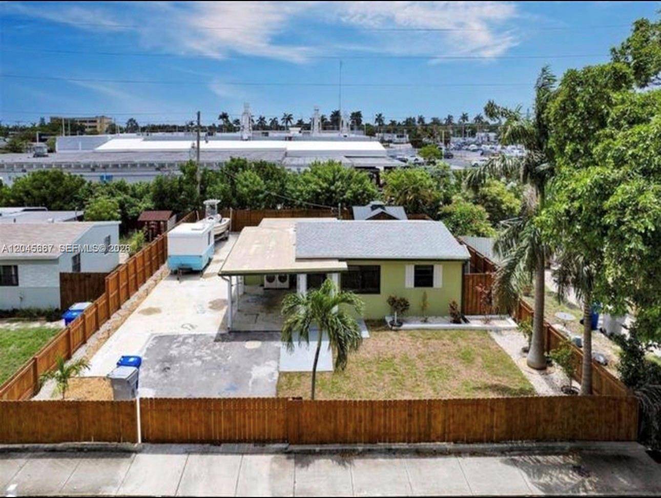 2730 NE 16th AvePompano Beach - picture