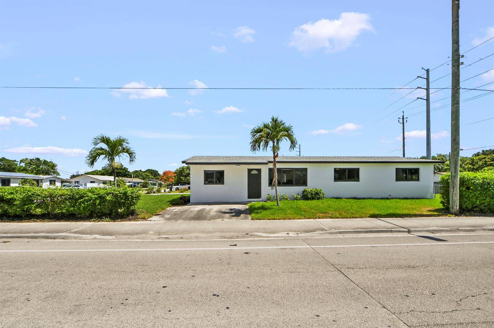 3645 MelaleucaLake Worth - picture
