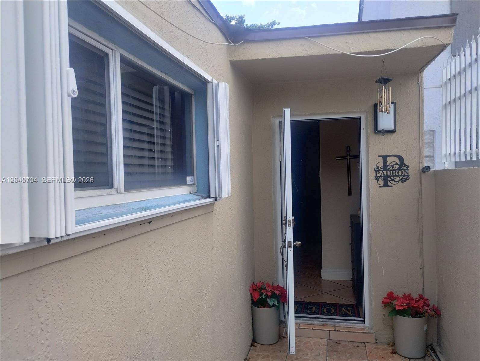 7005 W 15th AveHialeah - picture