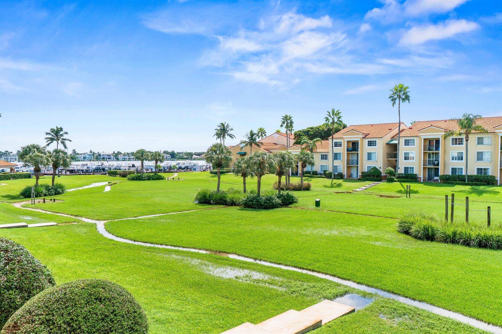 145 Yacht ClubHypoluxo - YACHT CLUB ON THE INTRACOA,The yacht Club on th condo unit 210 - picture
