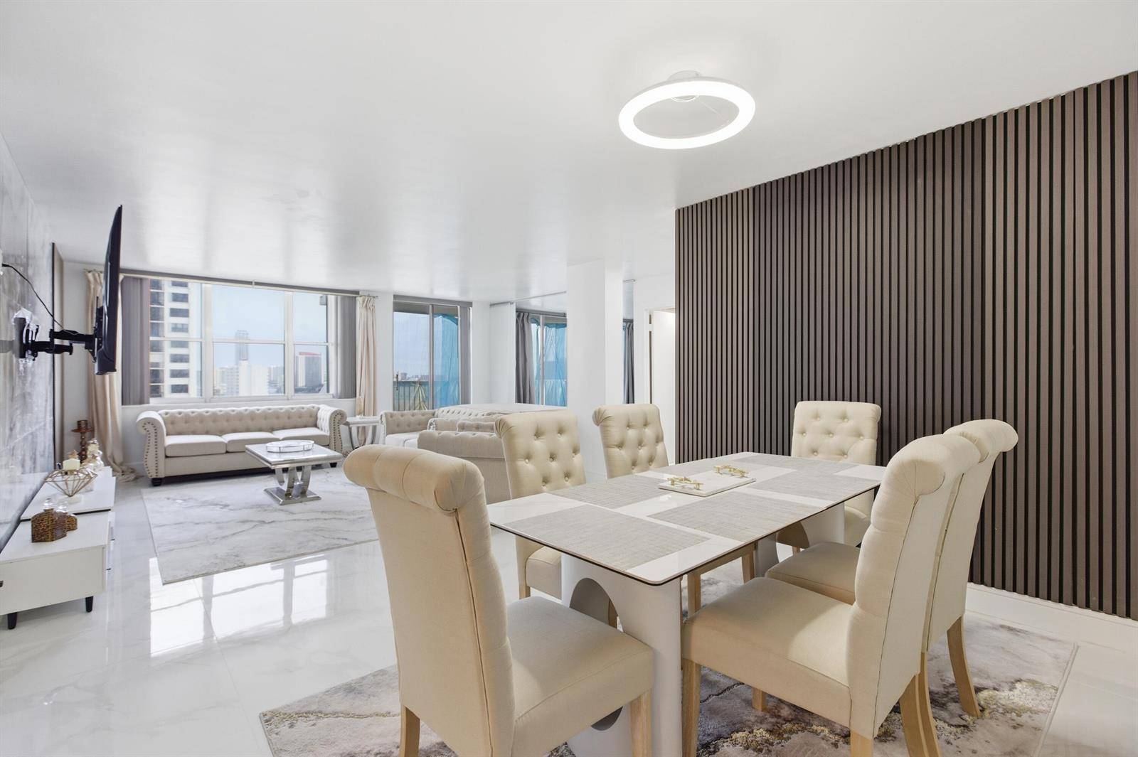 2101 S OceanHollywood - QUADOMAIN condo unit 1507 - picture