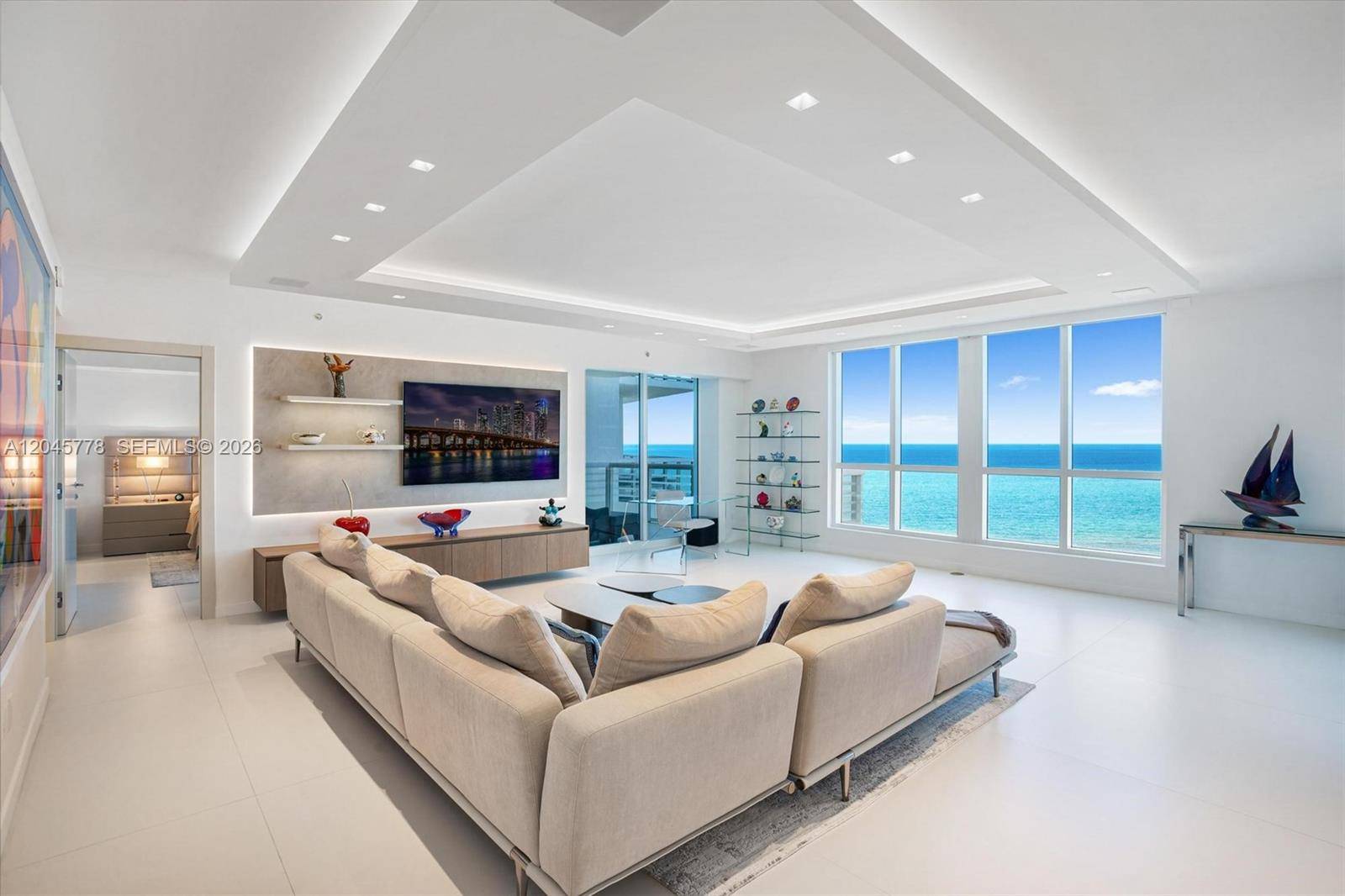 3801 Collins AveMiami Beach - MOSAIC ON MIAMI BEACH CON condo unit 1503 - picture