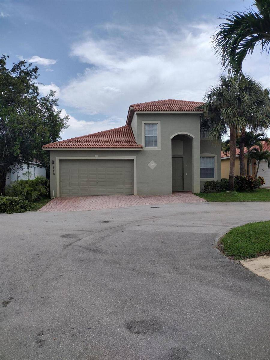 1738 PiersideWellington - picture