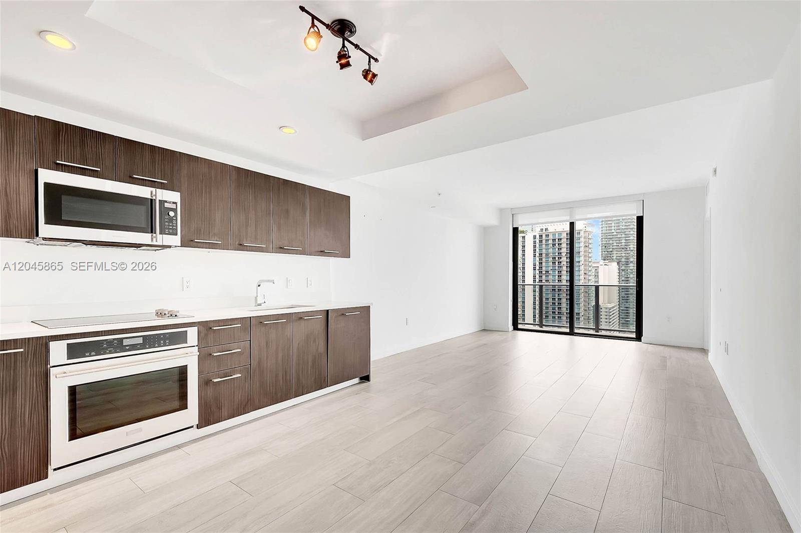 55 SW 9th StMiami - Condo/Co-Op/Annual,Condo condo unit 3104 - picture