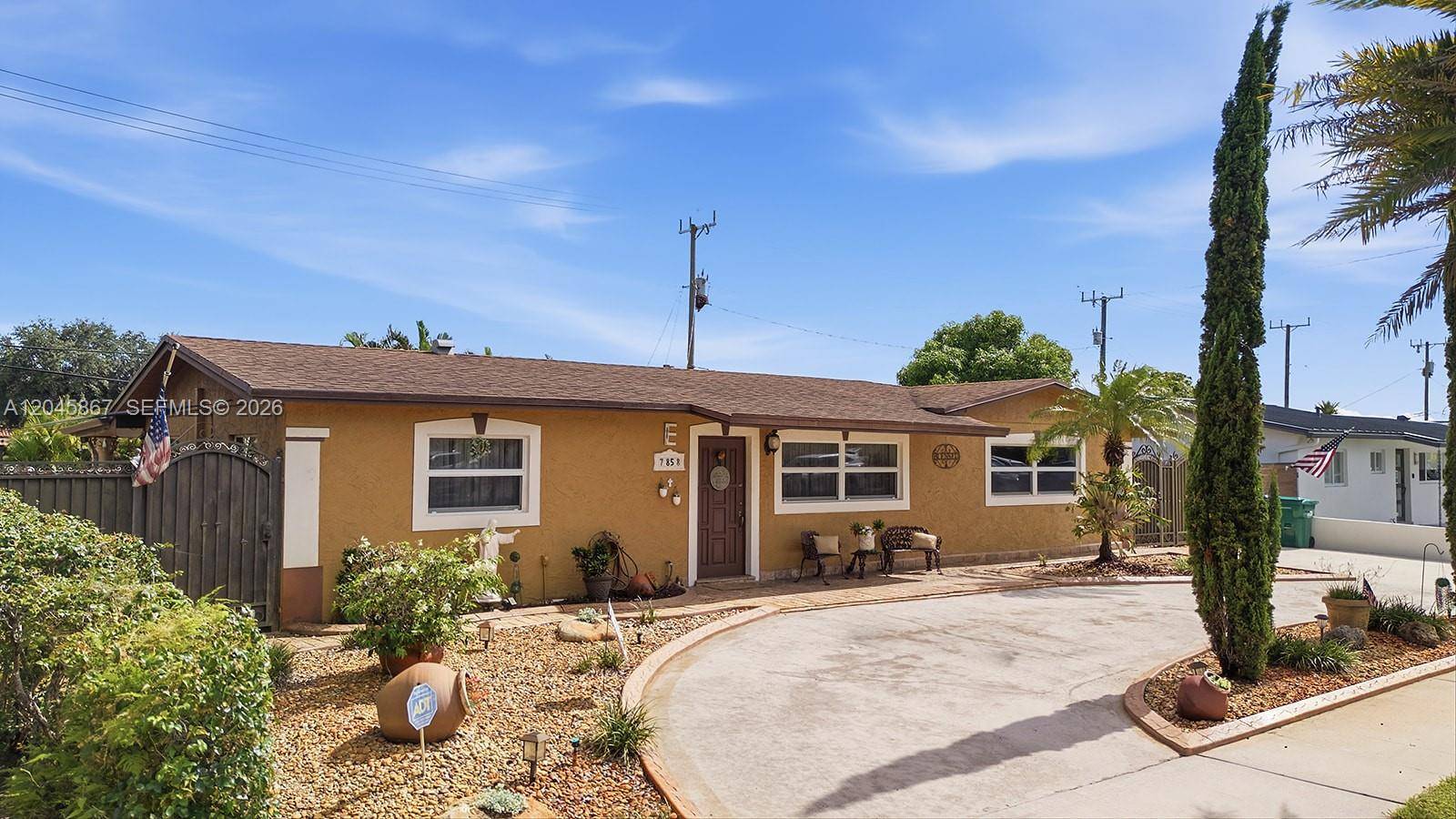7858 NW 171st StHialeah - picture
