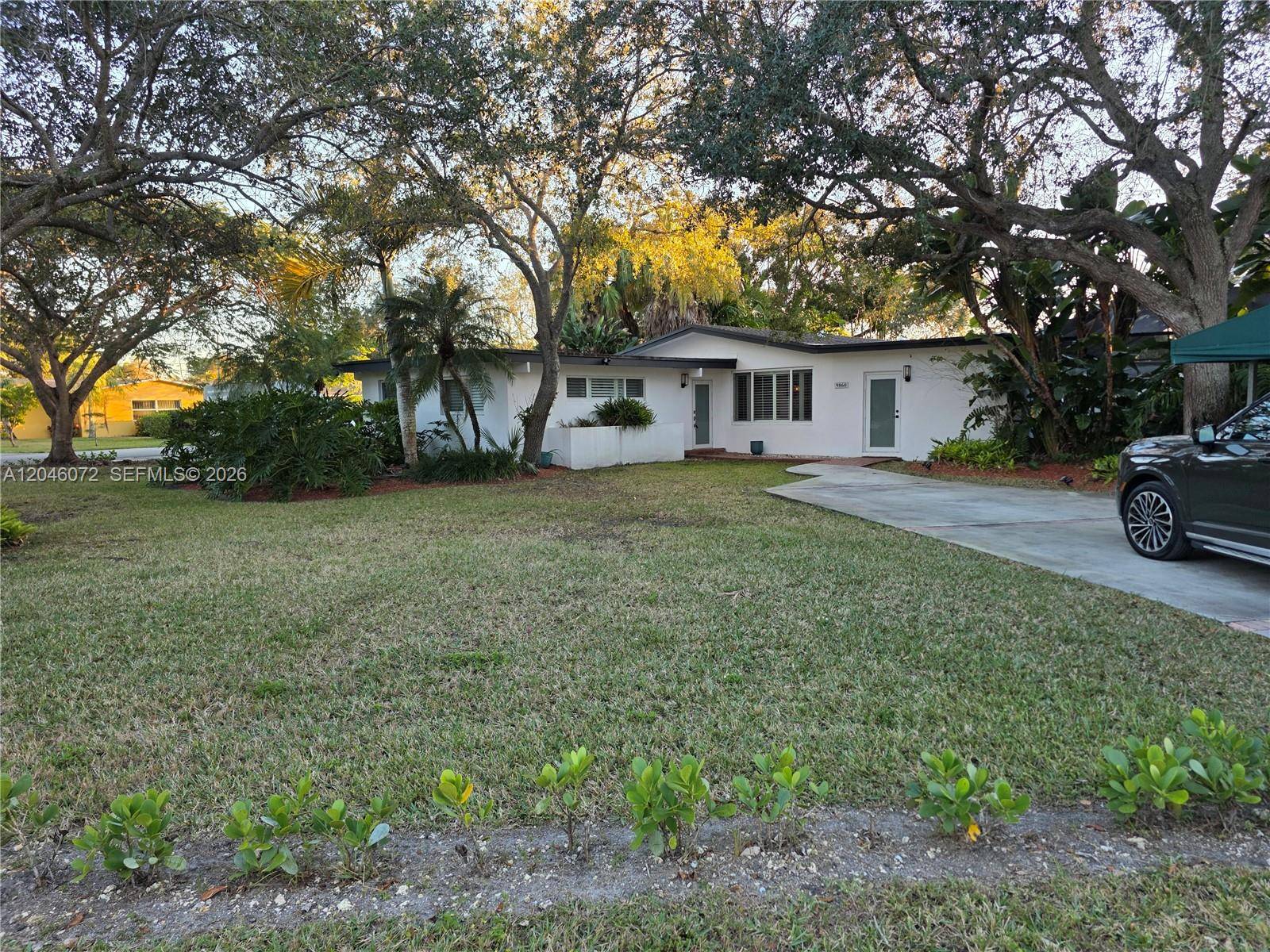 9860 SW 140th StMiami - picture