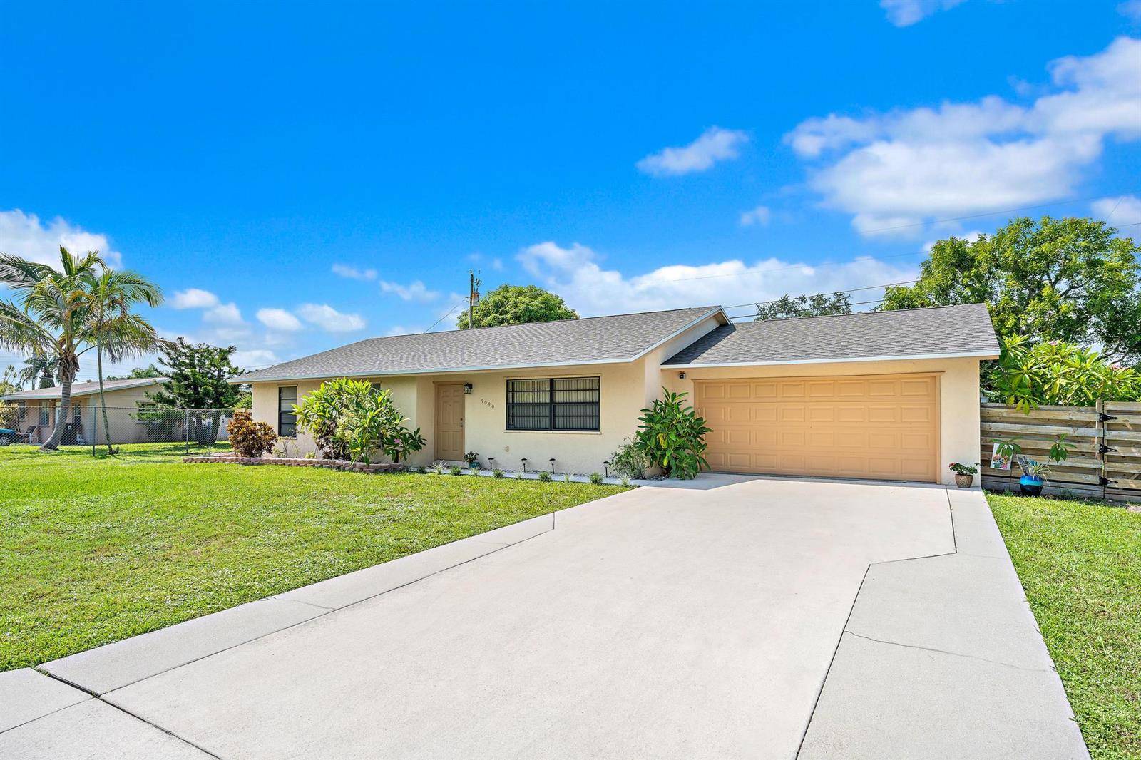 9090 PalladiumLake Worth - picture