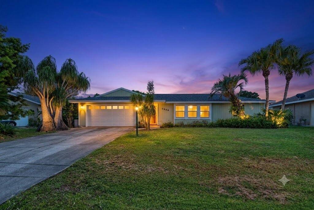 1556 SE SinbadPort St. Lucie - picture