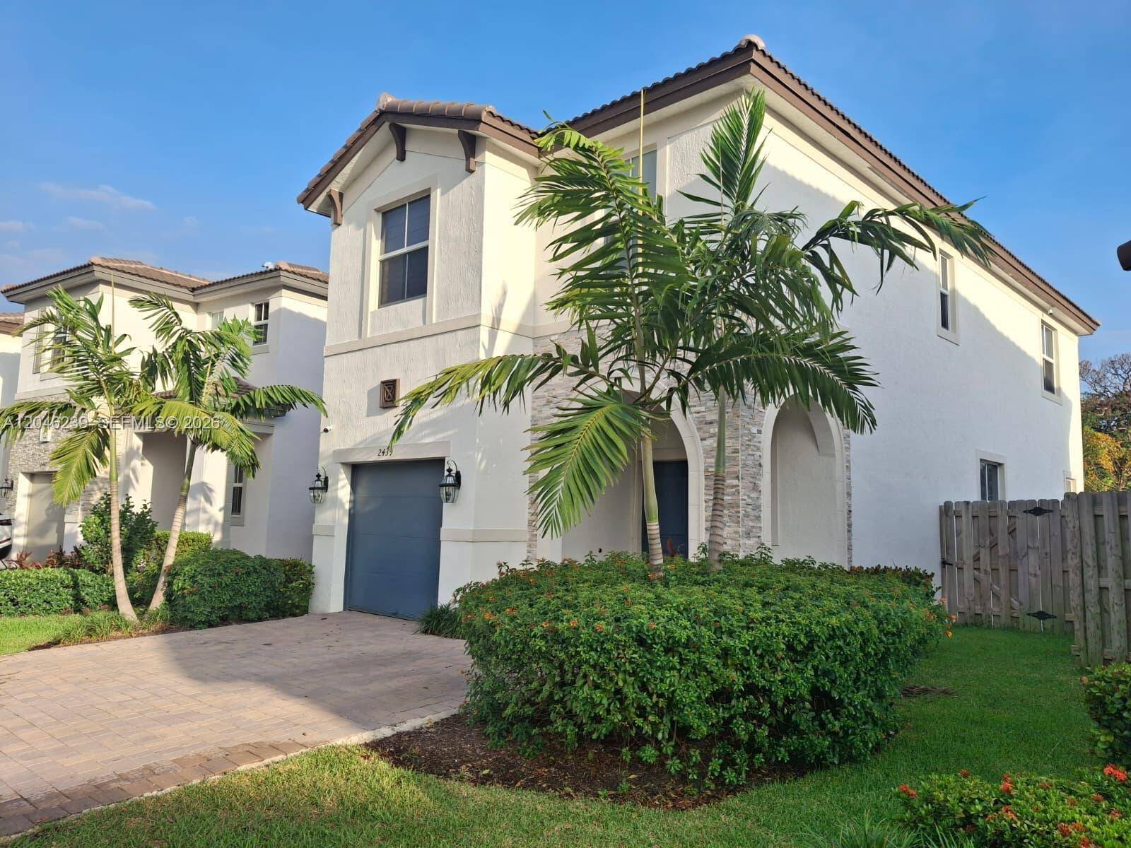 2439 NW 131st CirMiami - picture