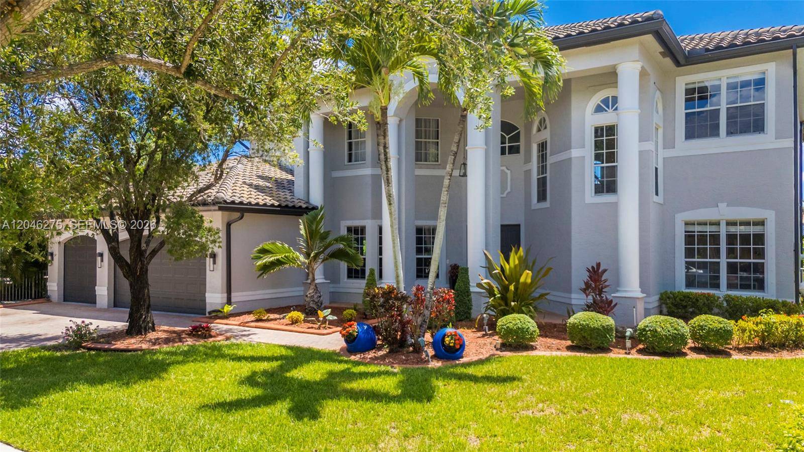 4135 SW 186th WayMiramar - picture