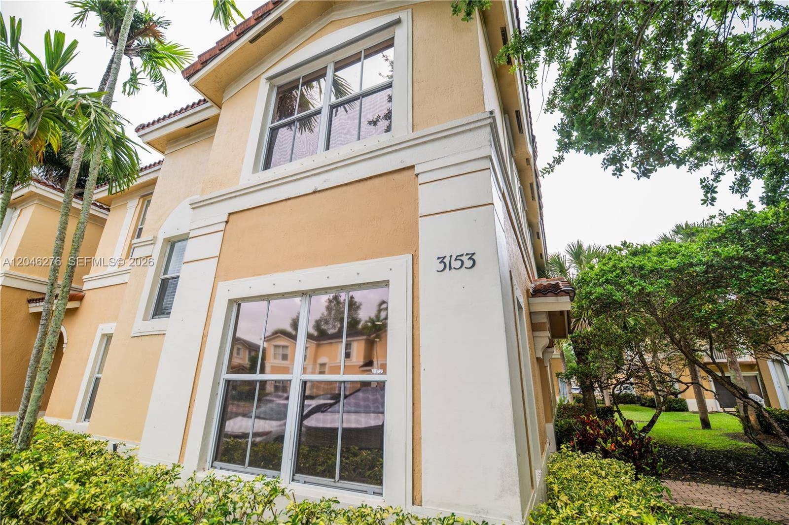 3153 SW 129th TerMiramar - picture