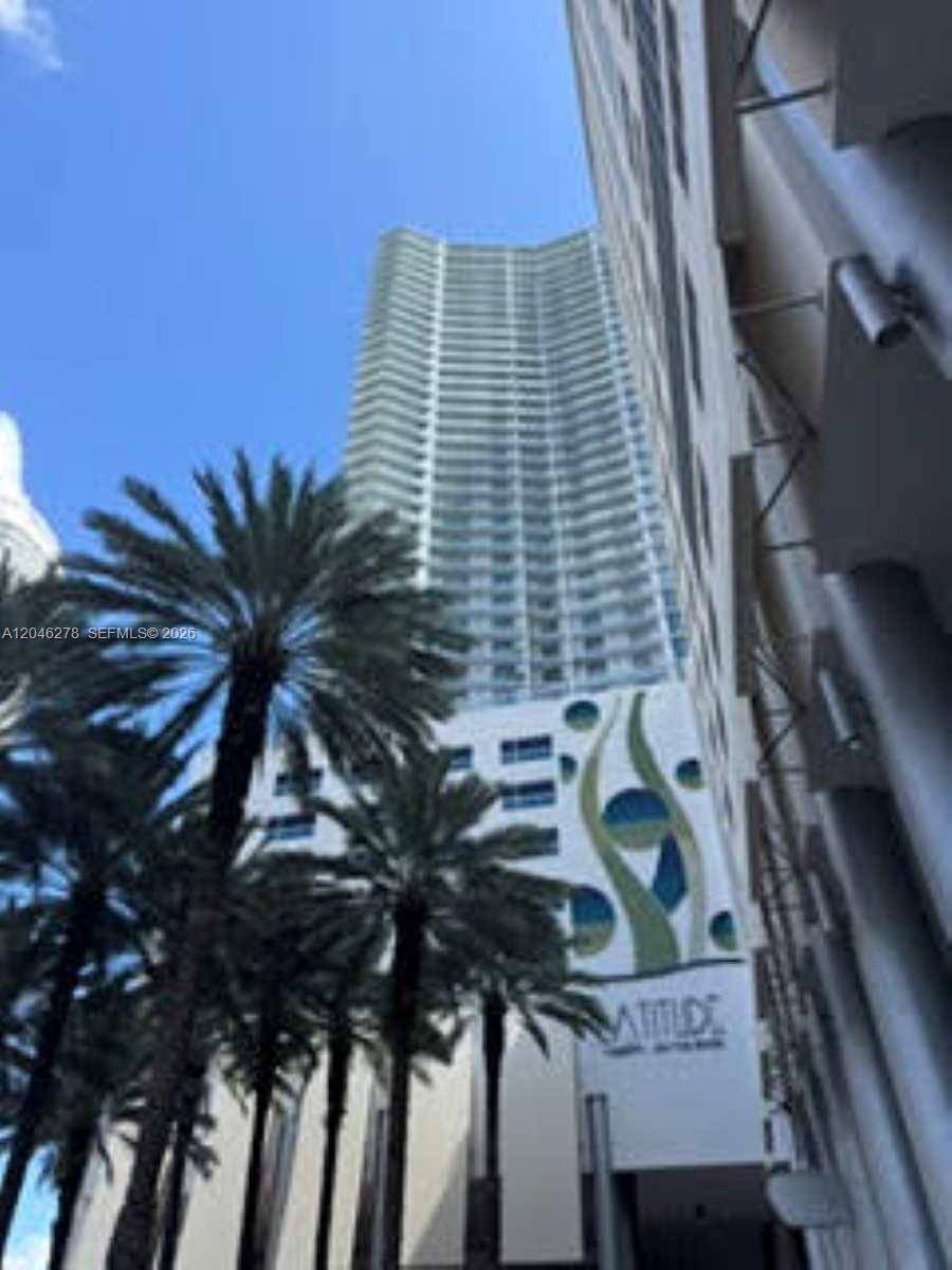 185 SW 7th StMiami - LATITUDE ON THE RIVER CON,LATITUDE ON THE RIVE condo unit 3009 - picture