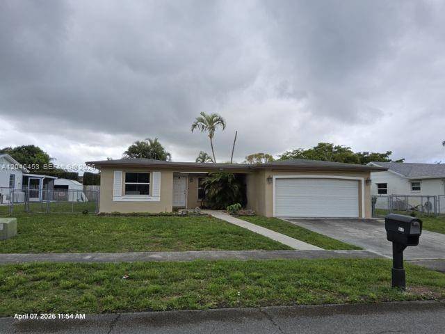 9410 NW 24th PlPembroke Pines - RAINBOW LAKES SECTION 2 condo unit 9410 - picture