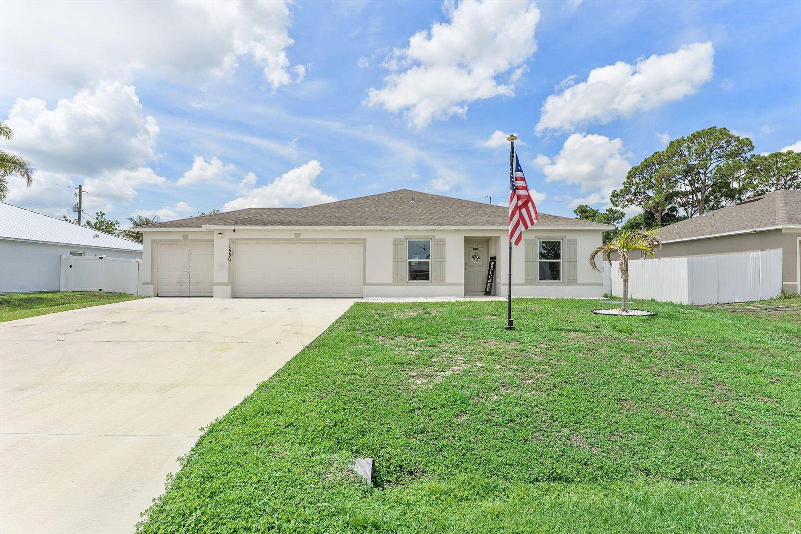1556 SW CraterPort St. Lucie - picture