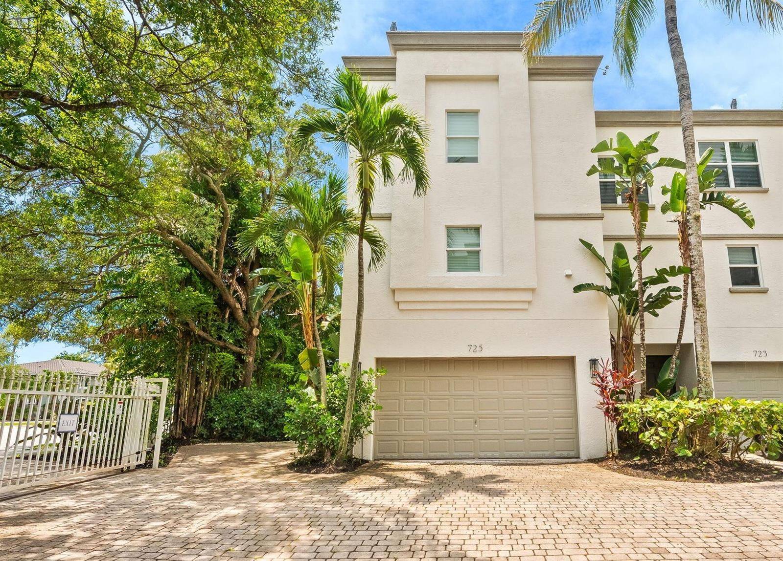725 SW 4thFort Lauderdale - picture