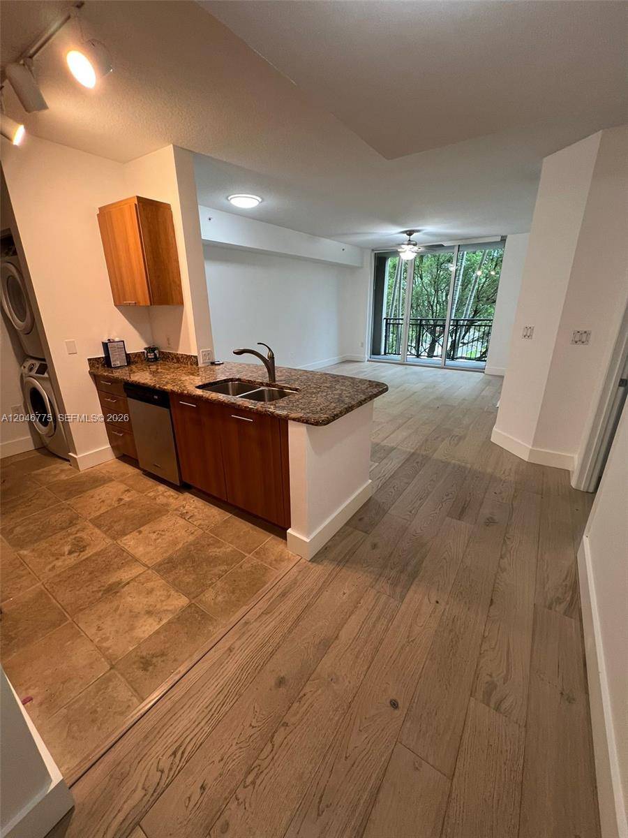 510 NW 84th AvePlantation - Condo 5+ Stories,Condo condo unit 205 - picture