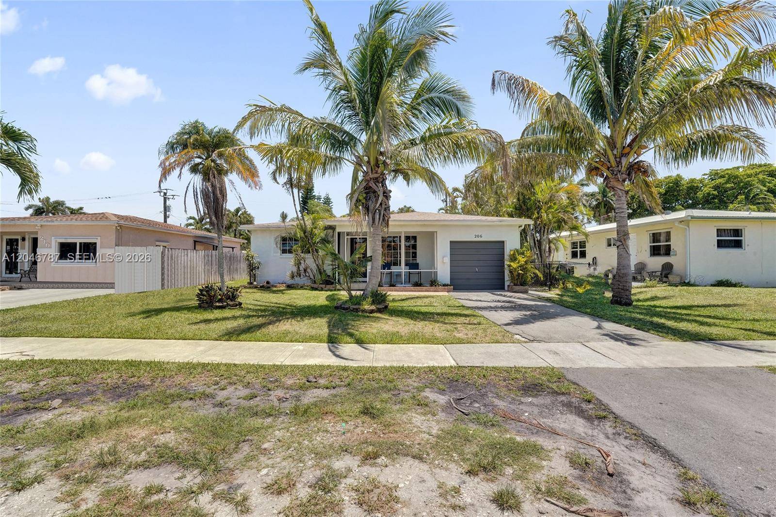 206 SE 3rd StDania Beach - picture
